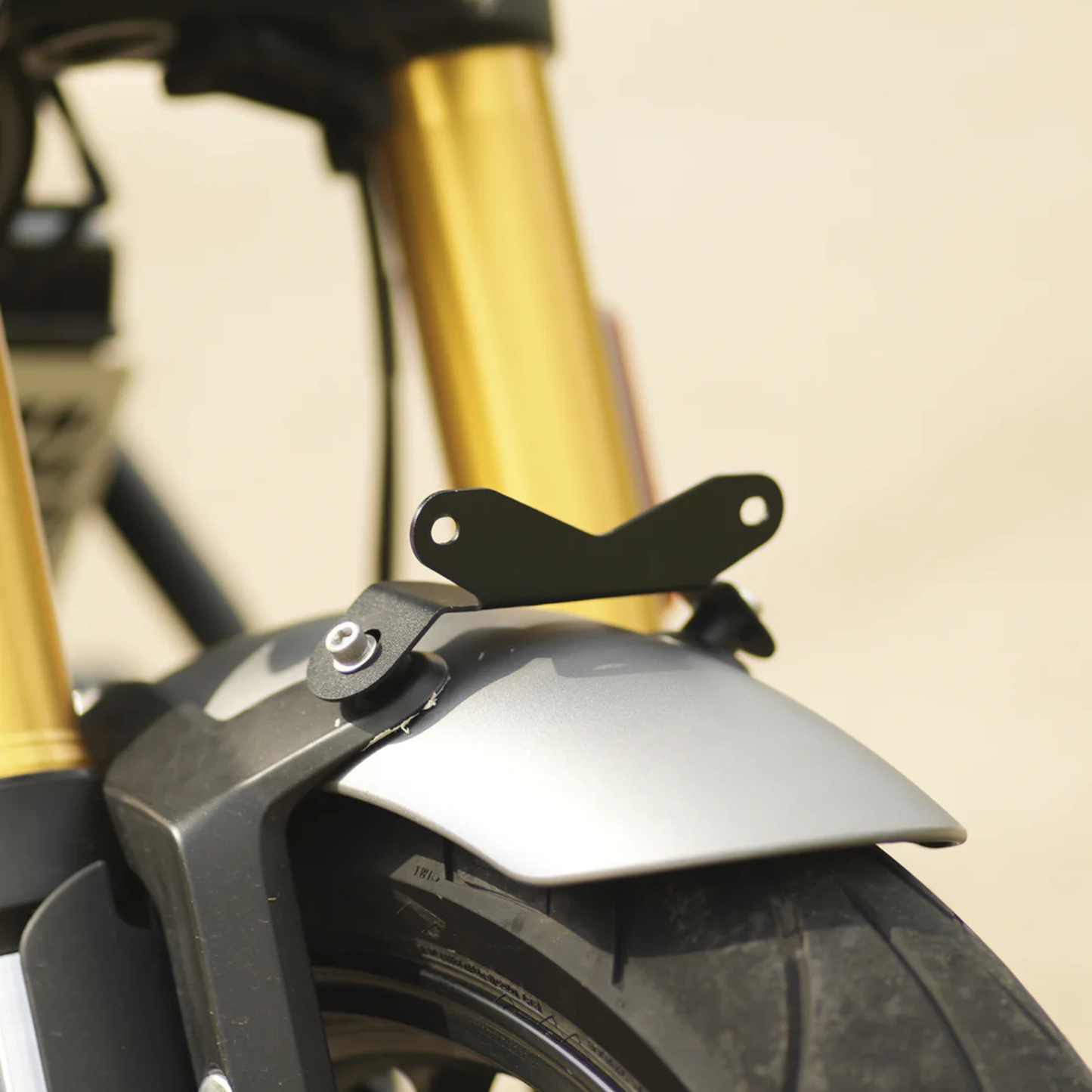 Moto Torque Triumph Speed 400 Number Plate Holder - Black
