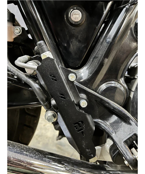 Moto Torque Royal Enfield Interceptor 650 / Continental GT 650 Master Cylinder Guard - Black - Moto Torque