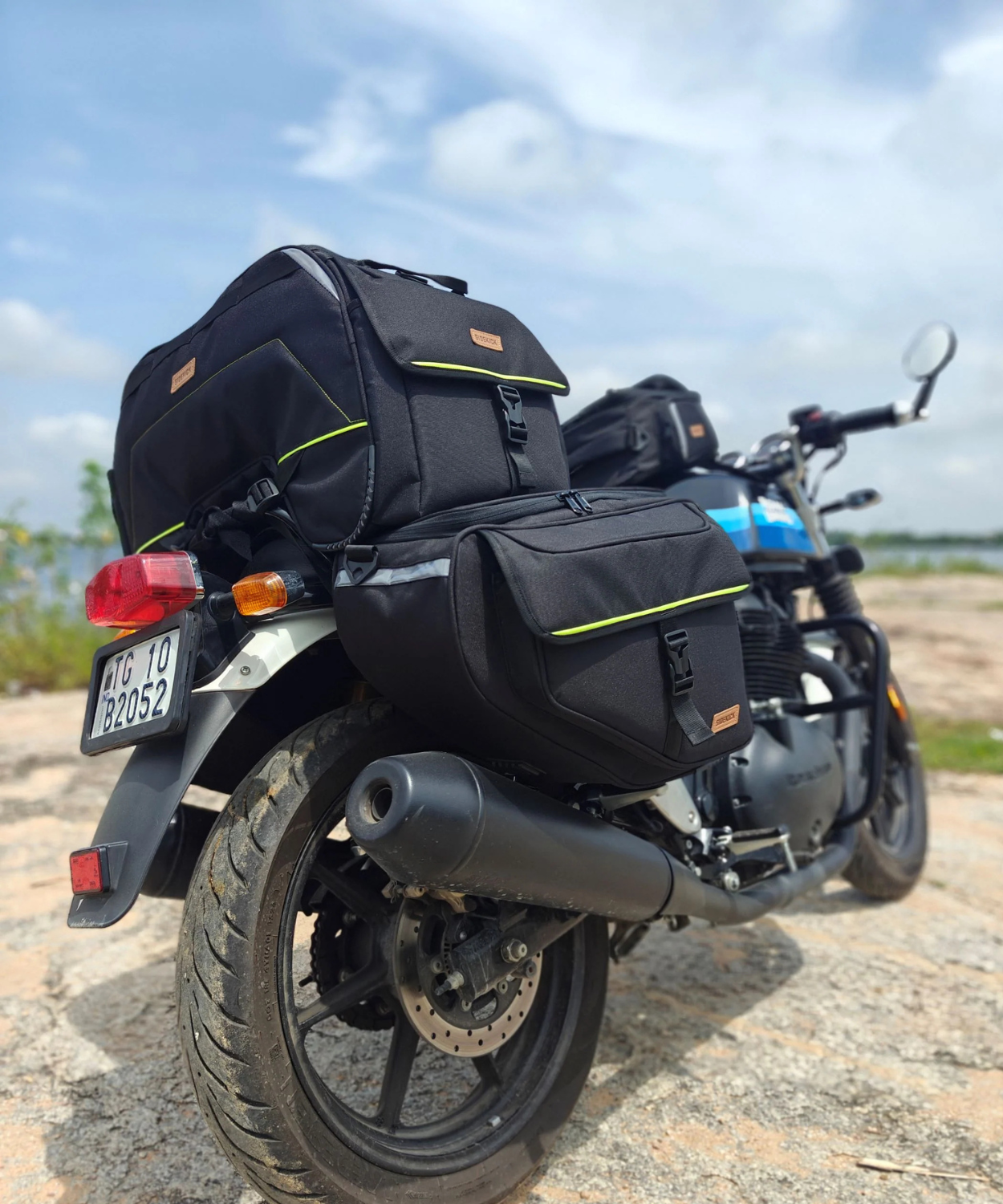 Guardian Gears Sidekick Sports 45L Saddle Bag with Waterproof Rain Cover