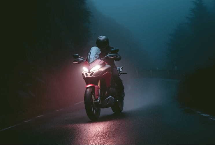 The Complete Guide To A Safe Motorcycle Night Ride – Bikester Global