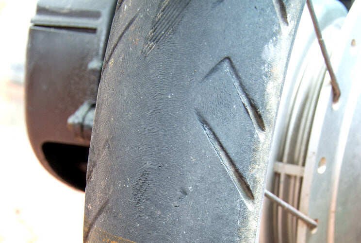 When To Change Bike Tyres? 13 Signs To Do It Today!