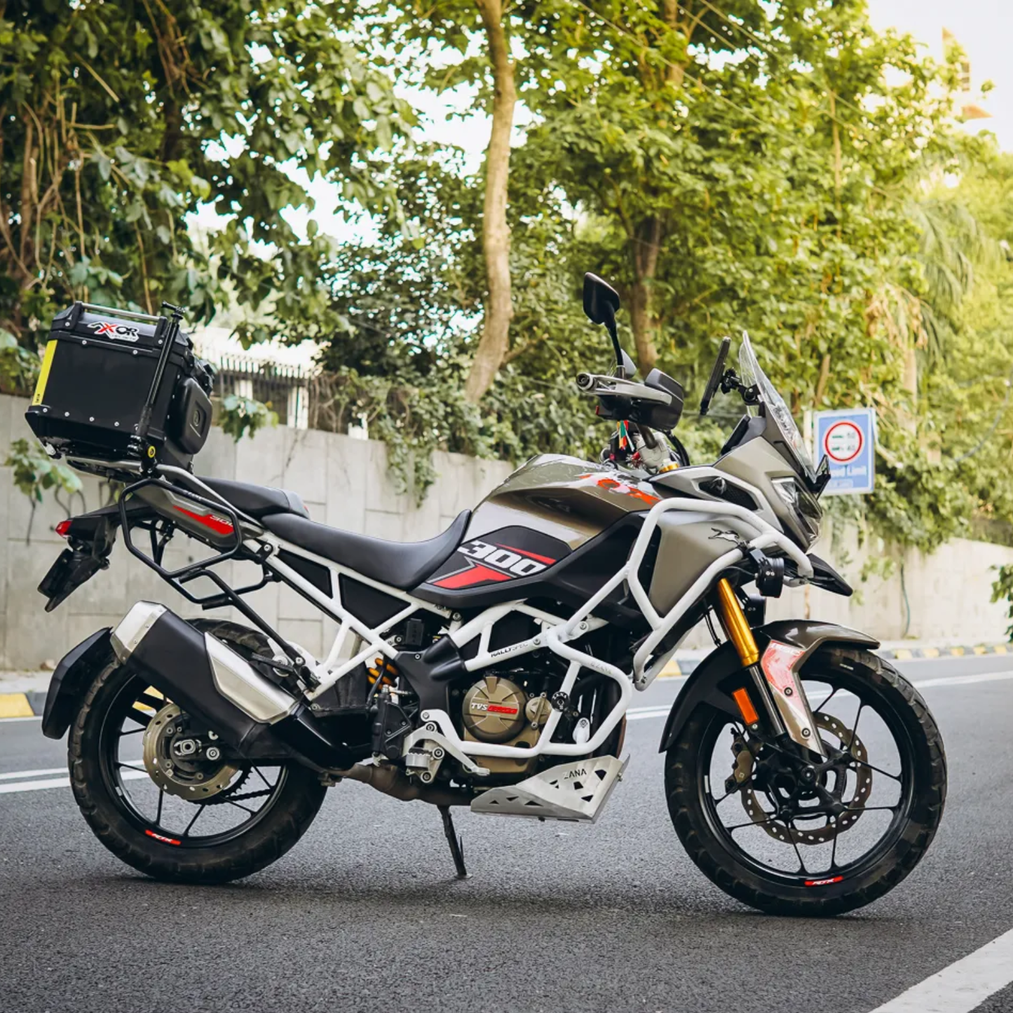 Zana TVS Apache RTX 300 Beak Version Upper & Lower Crash Guard with Slider Combo - White - ZI-8747 / ZI-8746