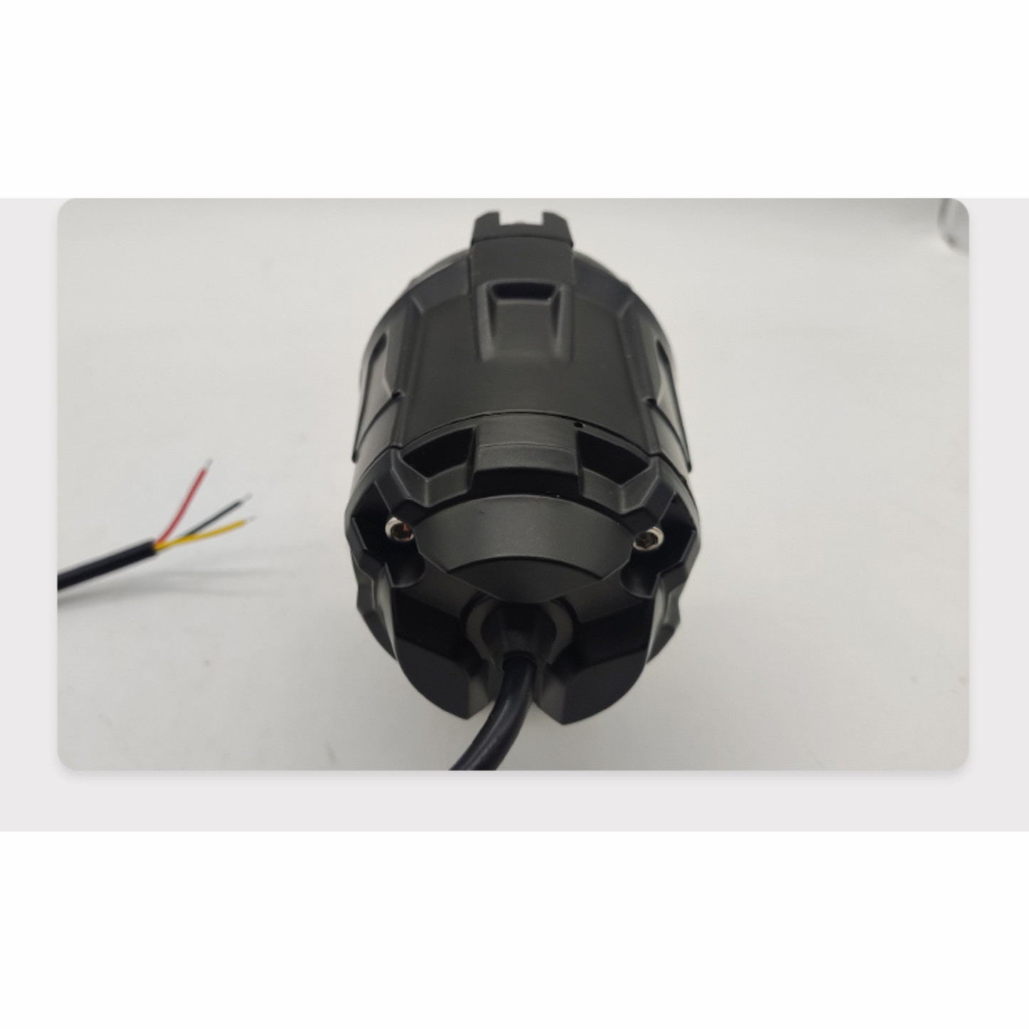 Yellowfin JA39 LED Auxiliary Spotlight