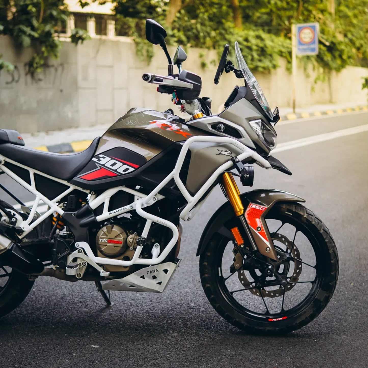 Zana TVS Apache RTX 300 Beak Version Upper & Lower Crash Guard with Slider Combo - White - ZI-8747 / ZI-8746