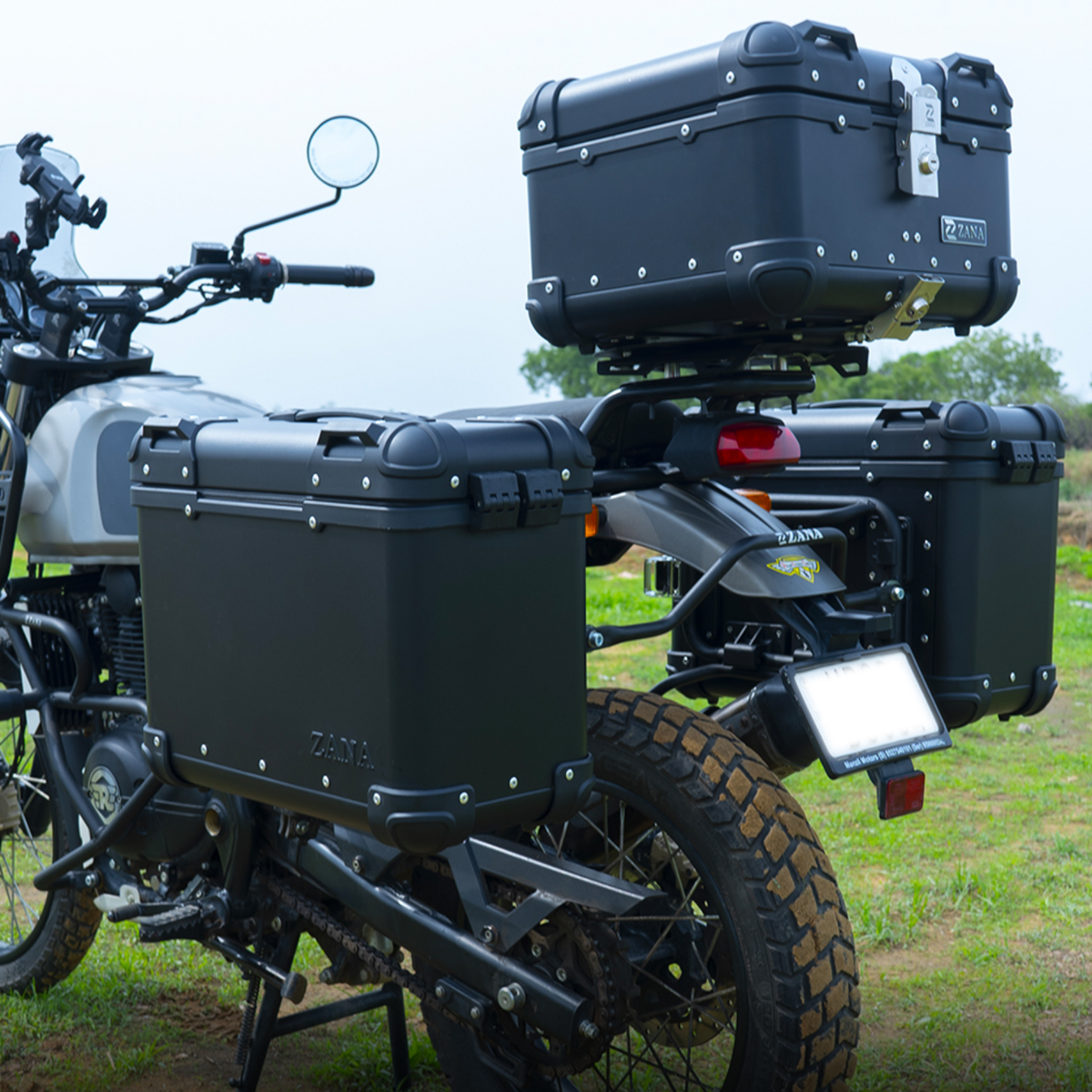 Zana Royal Enfield Himalayan 411 Aluminium R-Flat Pannier 36L with Saddle Stay Frame - Black - ZI-8494-RB - Zana
