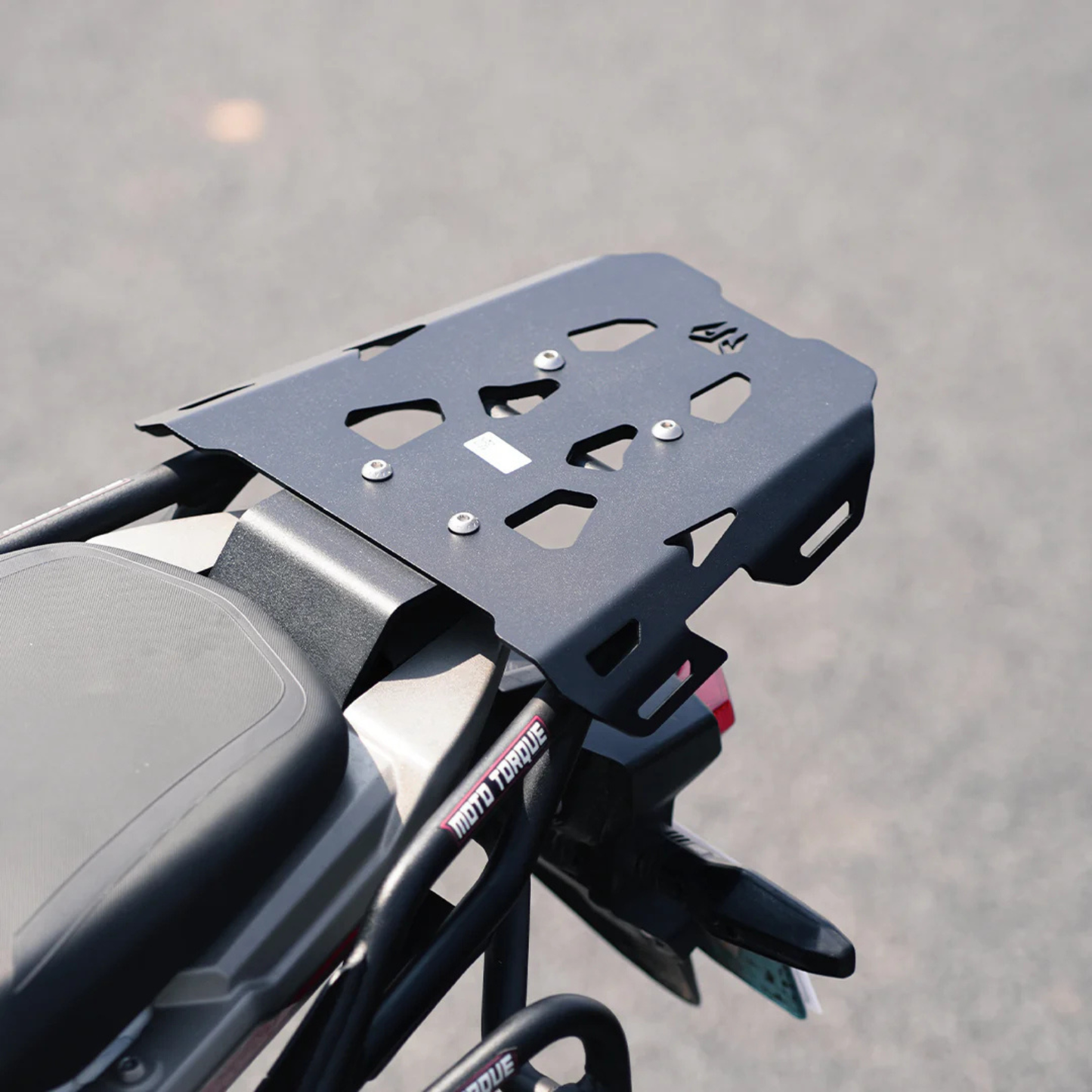 Moto Torque Apache RTX 300 Back Carrier Top Rack - Black