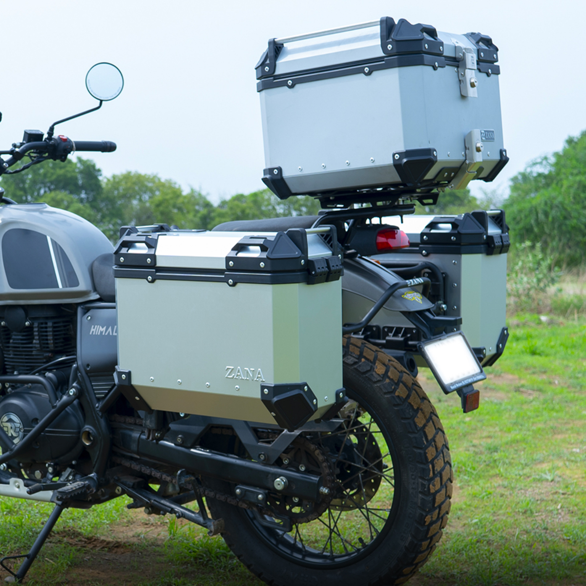 Zana Royal Enfield Himalayan 411 Aluminium L-Flat Pannier 36L with Saddle Stay Frame - Silver - ZI-8494-LS - Zana