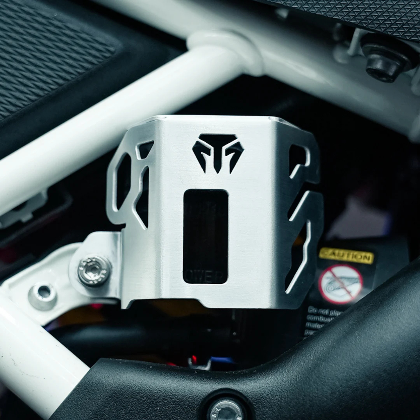 Moto Torque TVS Apache RTX 300 SS Reservoir Oil Guard - Silver
