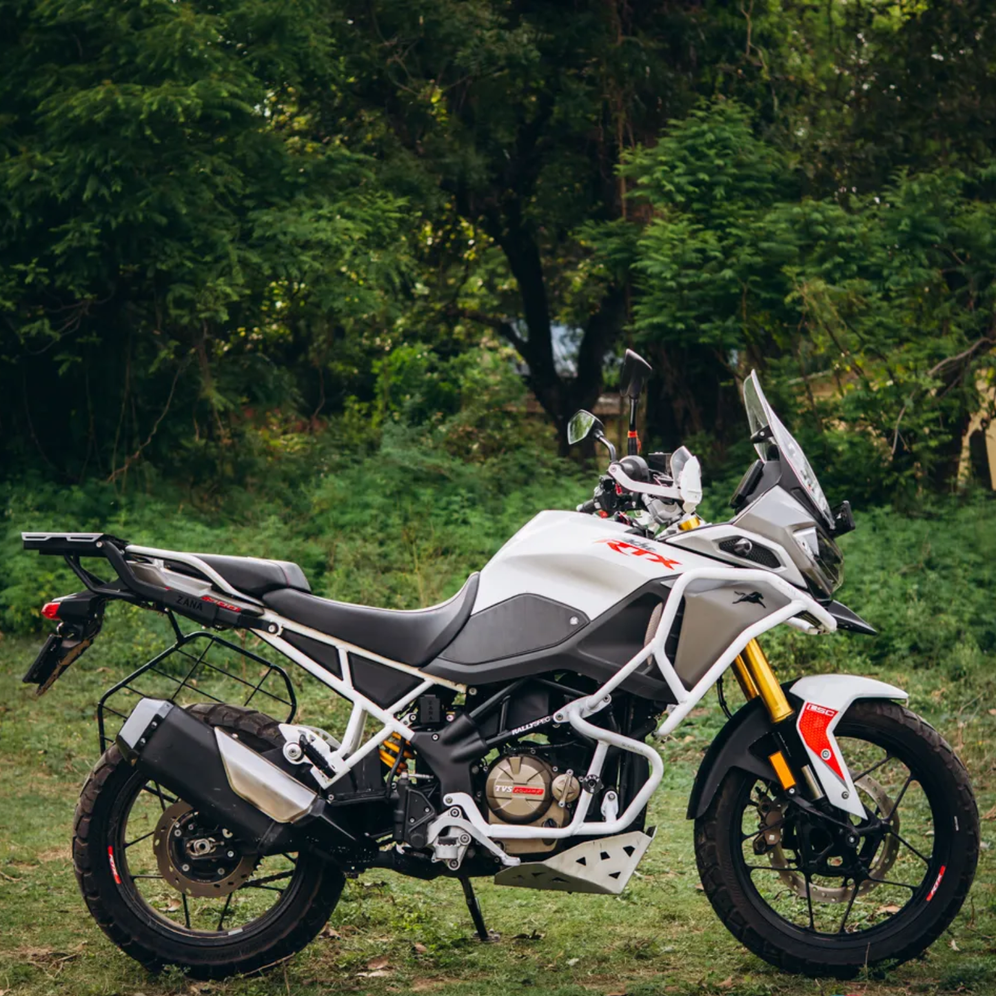 Zana TVS Apache RTX 300 Beak Version Upper & Lower Crash Guard with Slider Combo - White - ZI-8747 / ZI-8746