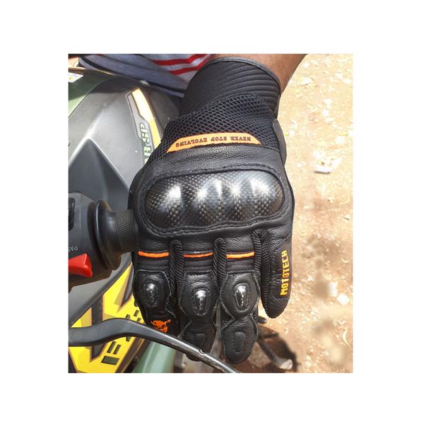 MotoTech Urbane Short Carbon Riding Gloves