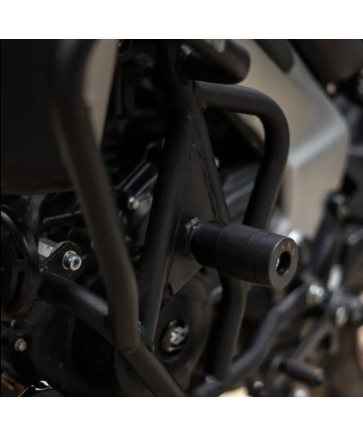 Zana Crash Guard with Slider for Pulsar NS400z - ZI-8510