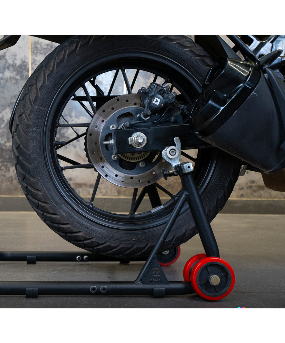 Zana Universal Paddock Stand Texture Matt Black - ZI-8114 - Zana