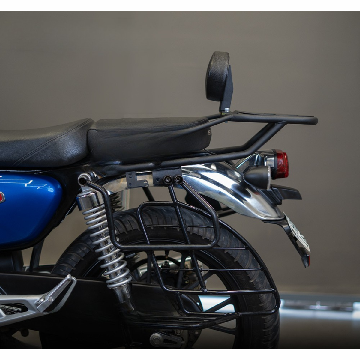 Zana Honda CB 350 / H’Ness Top Rack With Plate New W1 Split Seat / Single Seat Version 2 - ZI-8130B - Zana