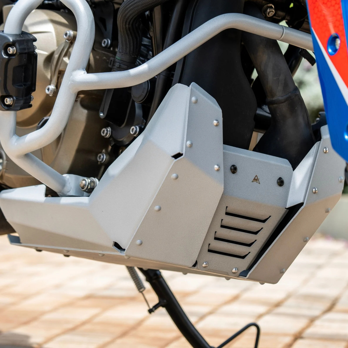 Auto Engina TVS Apache RTX 300 Bash Plate - Miraj Silver - Auto Engina
