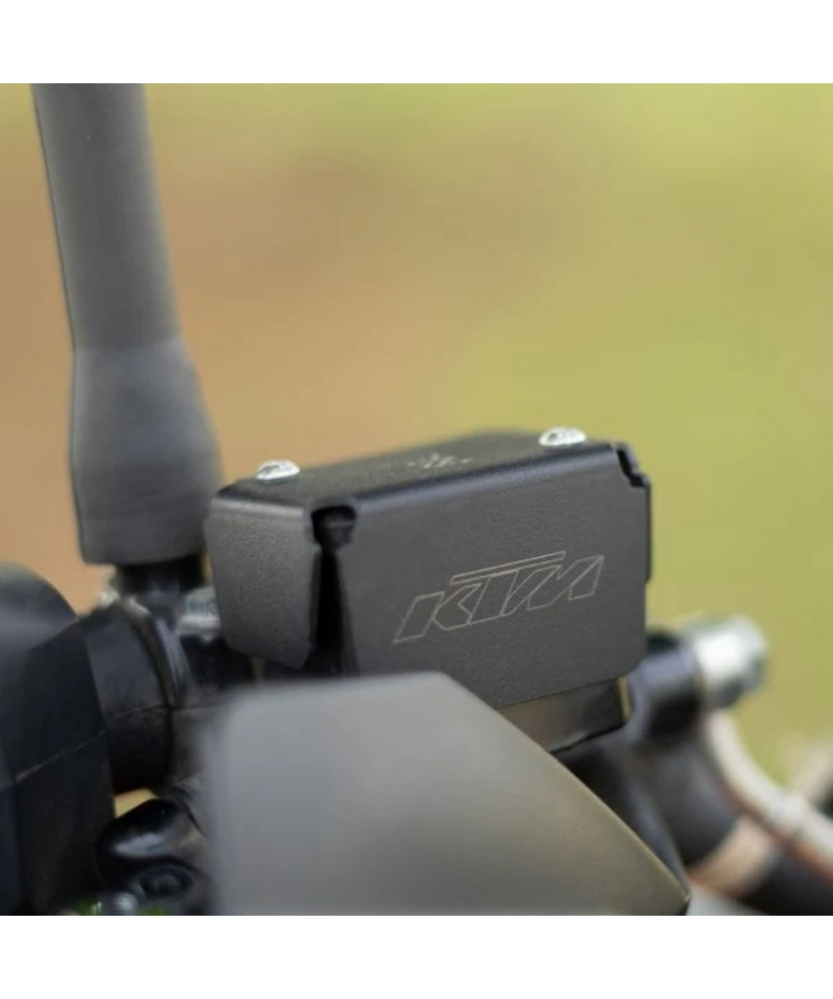 Zana KTM ADV 250 (2025) Front Fluid Reservoir Cover Black Paint - ZI-8193 - Zana