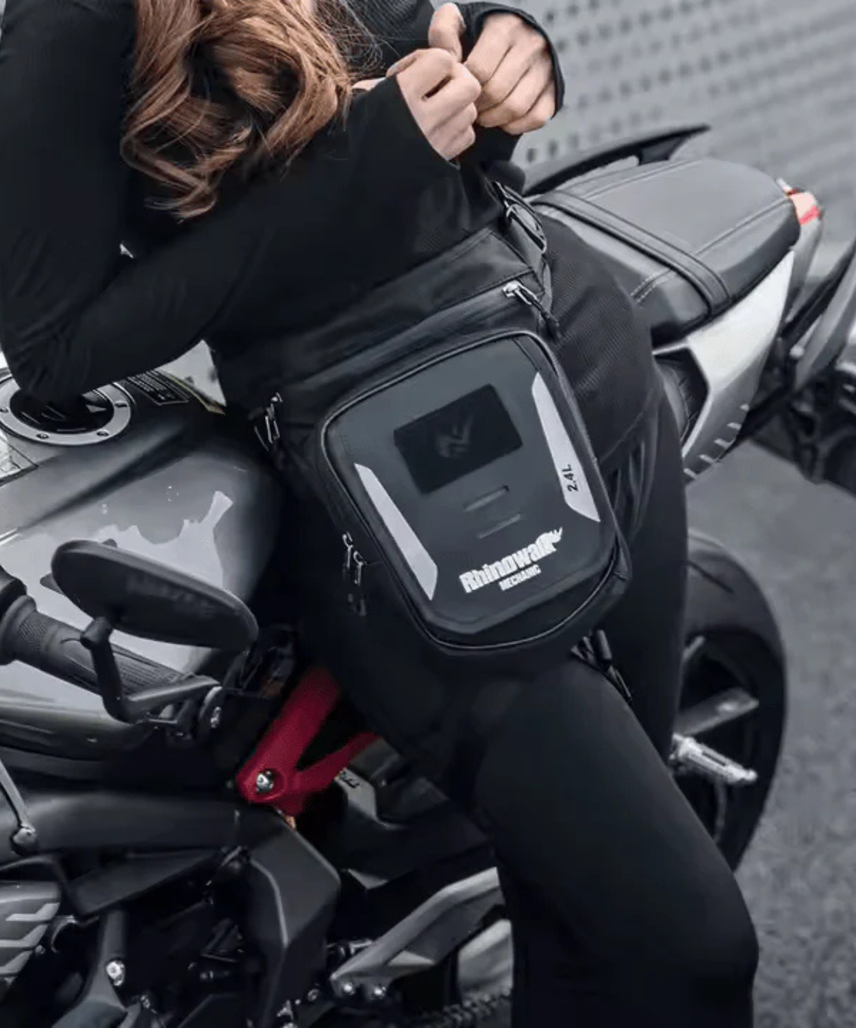 Rhinowalk Mechanic Series Magnetic Tank / Thigh Bag - MJX2008