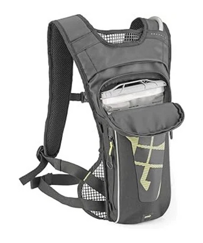 Givi Rucksack with Integrated Water Bag 3L - Black - GRT719V