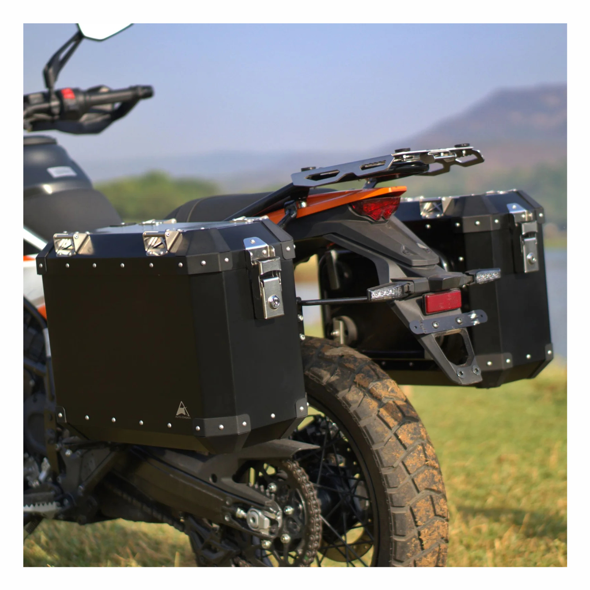 Auto Engina KTM ADV 390 R/X/S (2025) Panniers - Black - Auto Engina