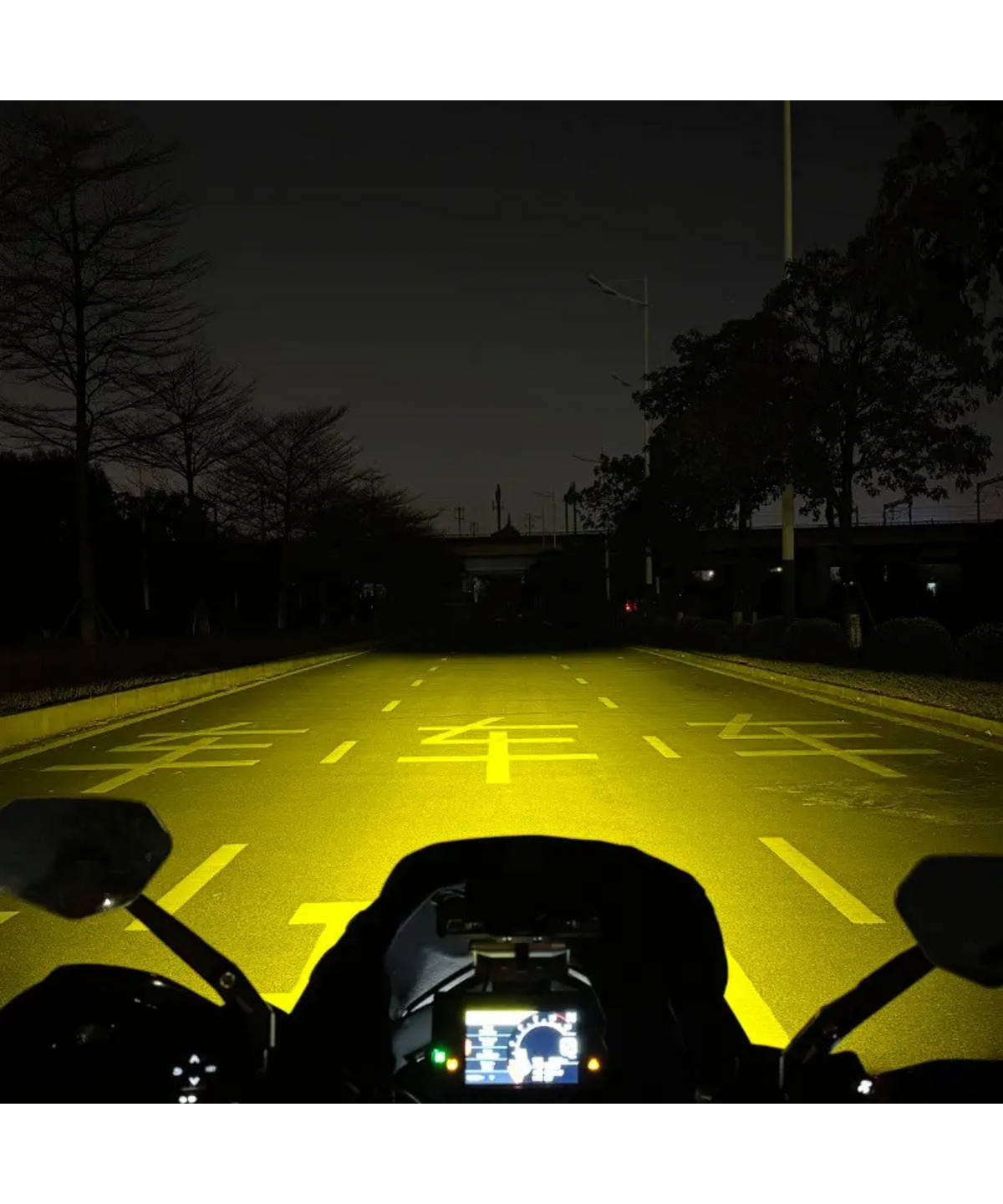 Future Eye Model X80 Auxiliary Light - Future Eyes