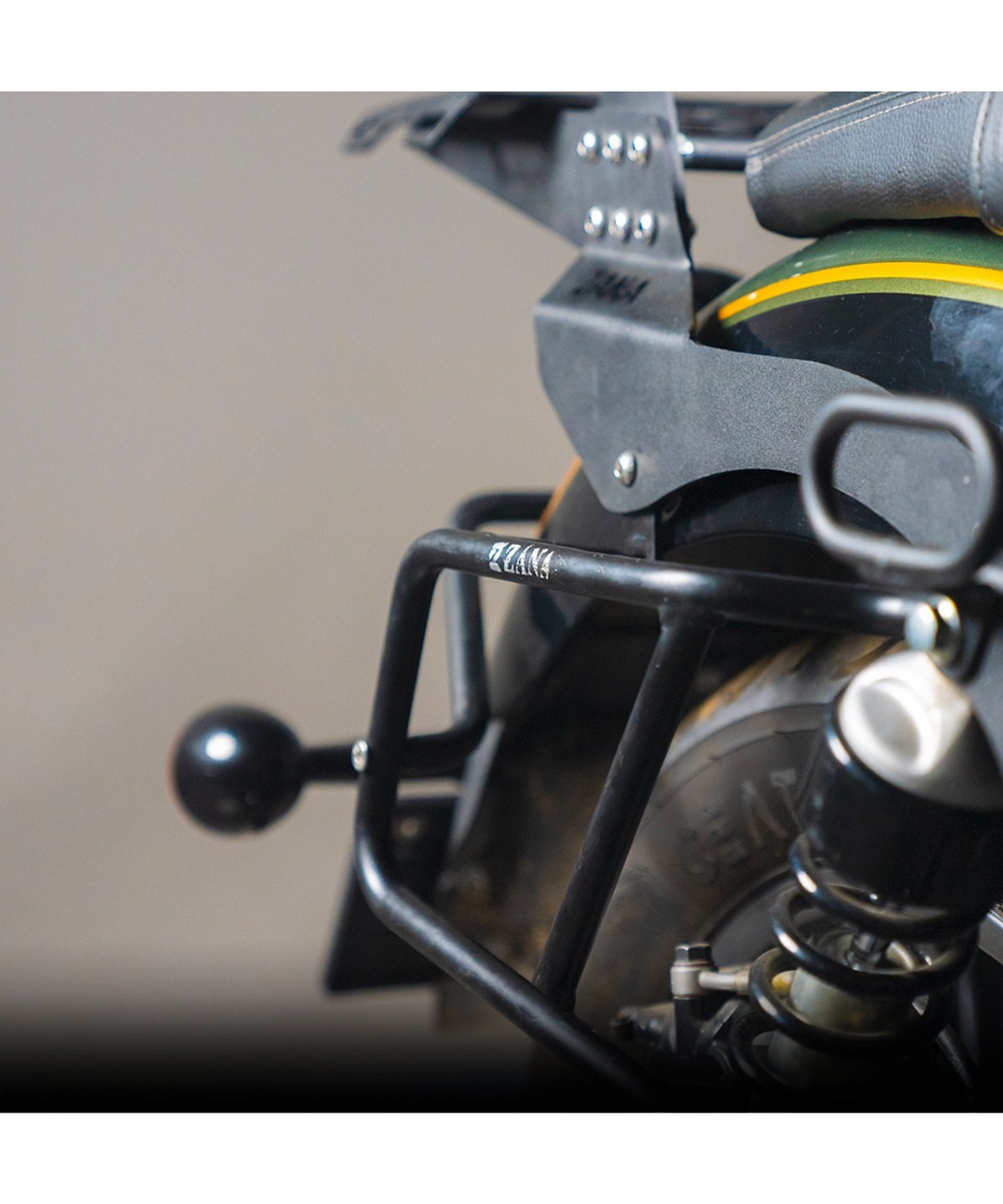 Zana Royal Enfield Super Meteor 650 Saddle Stay T-2 - Black - ZI-8323 - Zana