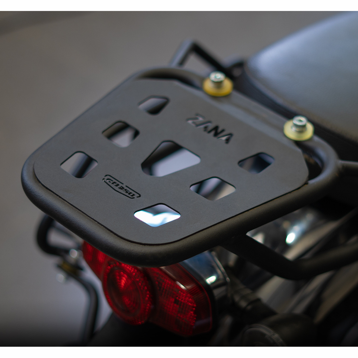 Zana Honda CB 350 / H’Ness Top Rack With Plate New W1 Split Seat / Single Seat Version 2 - ZI-8130B - Zana