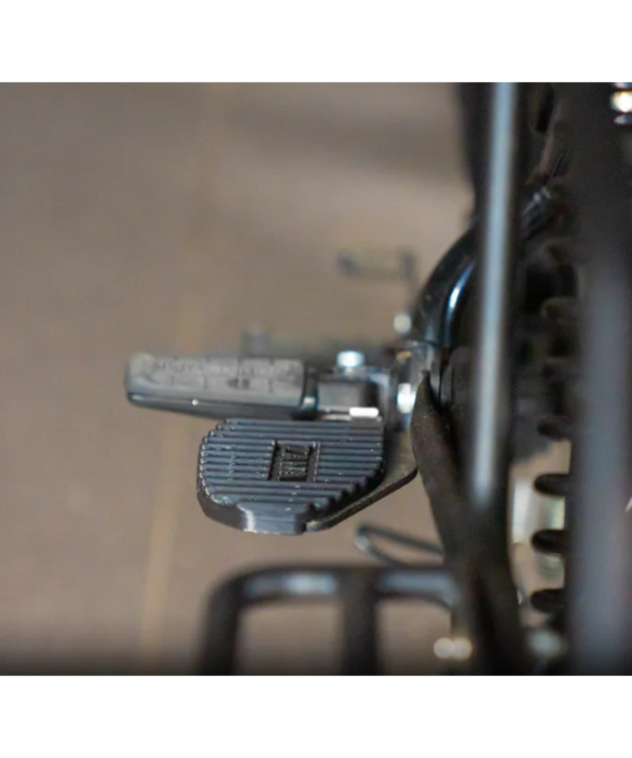 Zana Rear Footrest Mild Steel Pair For Hunter 350 - ZI-8302