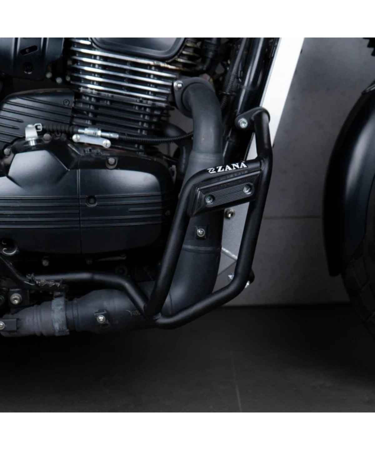 Zana Yezdi Adventure Scrambler Leg Guard with Slider - Black - ZI-8169 - Zana