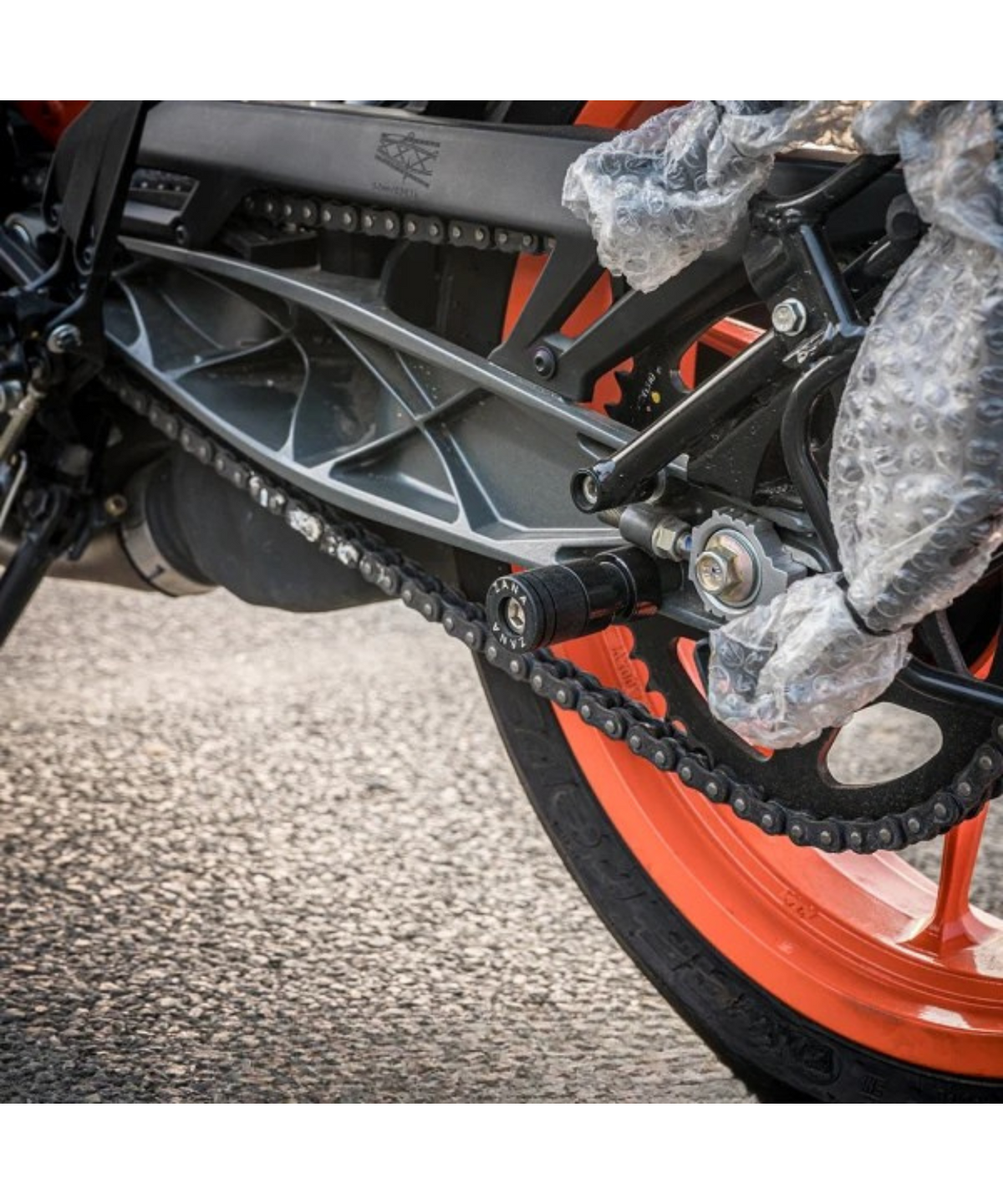 Zana KTM ADV 390 / 390 X (2025) / Duke 200 BS6 (2021)/Duke 125 BS6 (2020-2022) Rear Paddock Spools with Swing Arm