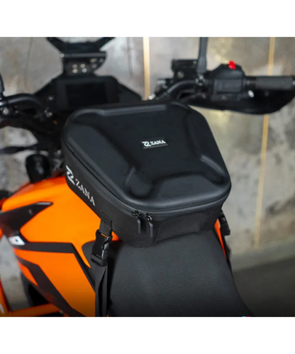 Zana Tripper 8 Litre Magnetic + Non Magnetic (With belt) Mounting Mechanism Tank Bag - ZI-BG-005