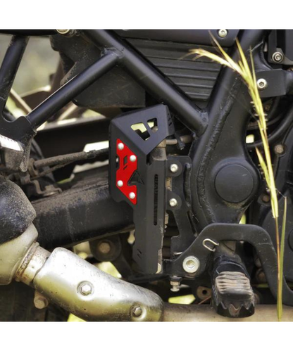 Auto Engina Himayalan Master Cylinder Guard V.2.0 Dual Tone - Black Red