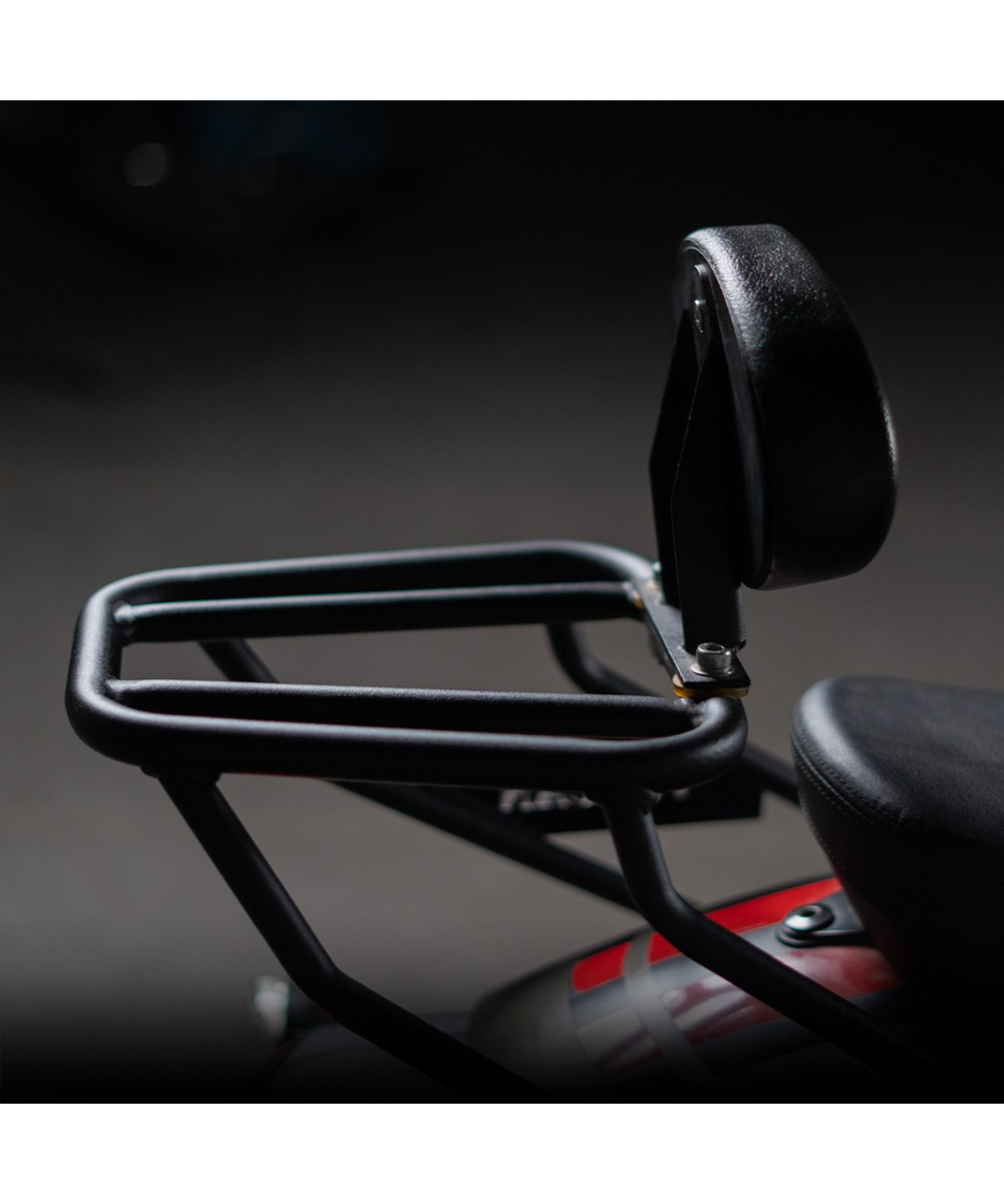 Zana Kawasaki Vulcan 650 Top Rack with Plate Compatible with Pillion Backrest - ZI-8310 - Zana