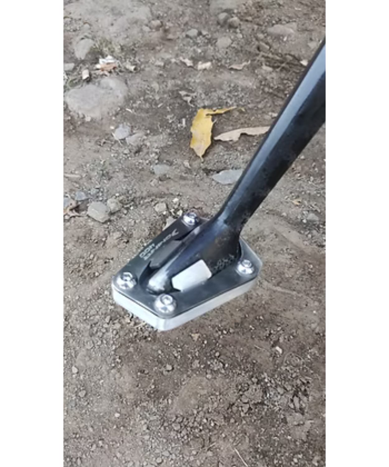 Motoverse Factory Customs Bigfoot Shoe Stand Extender for Bajaj Dominar 400 new -  MB-BAJ-DOMI