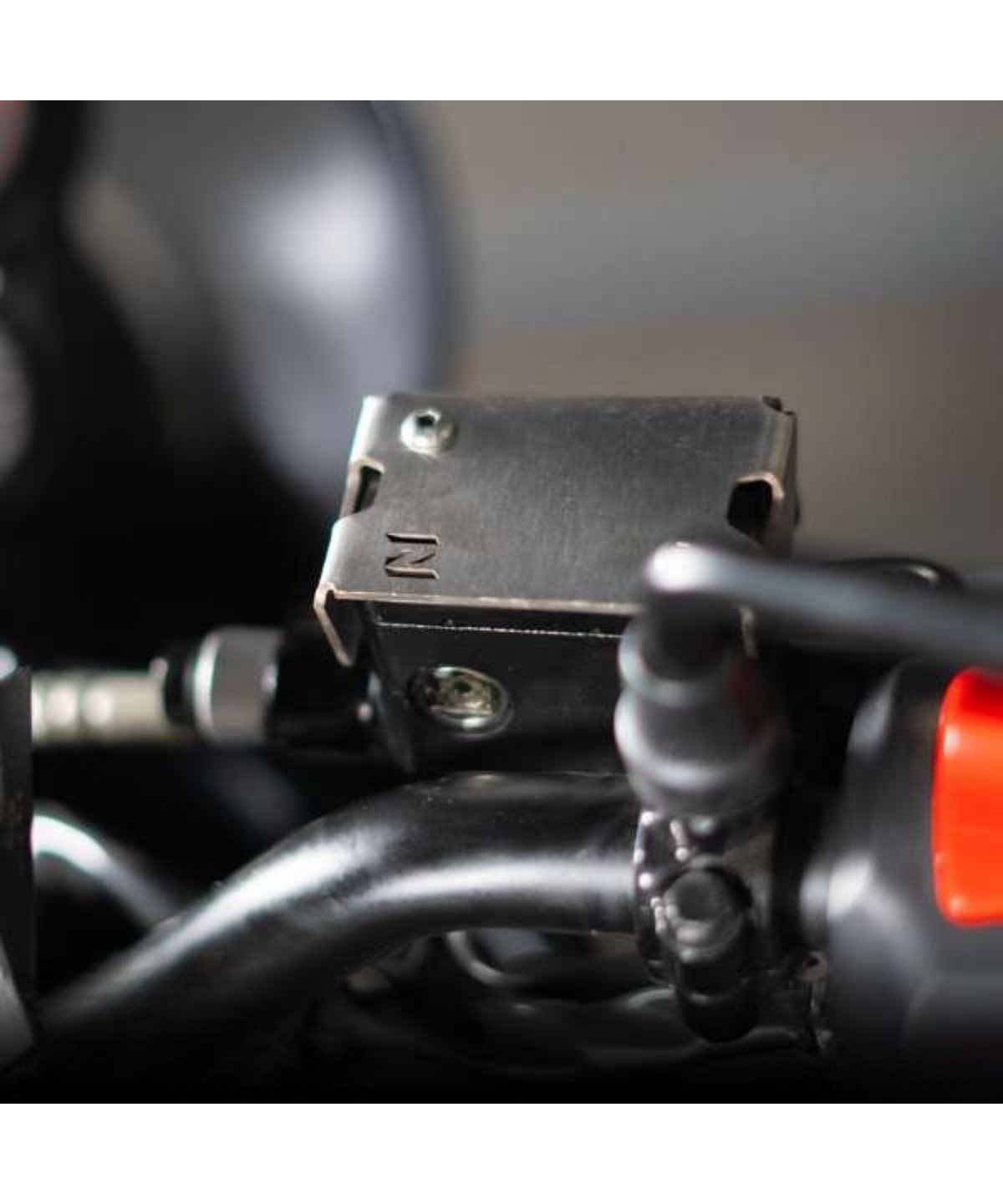 Zana Royal Enfield Interceptor 650 / Continental GT / Himalayan BS6 (2021) Front Fluid Reservoir Cover - ZI-8093 - Zana