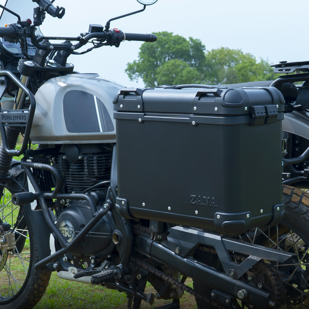 Zana Royal Enfield Himalayan 411 Aluminium R-Flat Pannier 36L with Saddle Stay Frame - Black - ZI-8494-RB - Zana