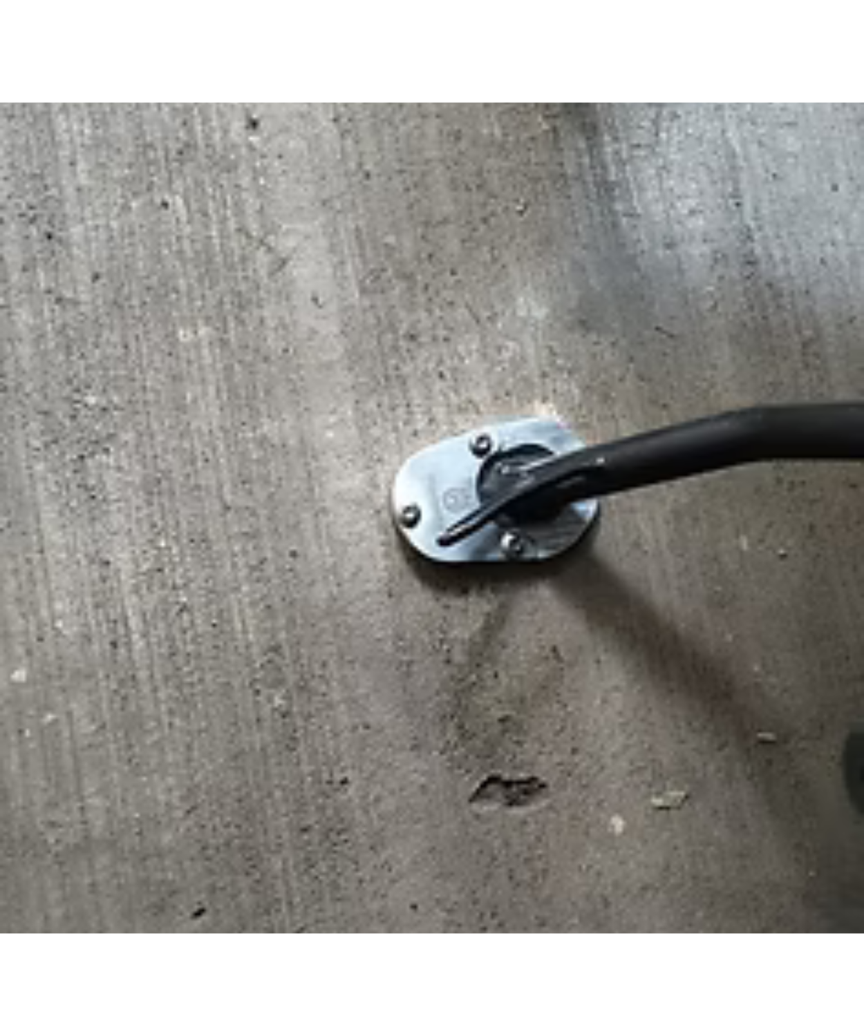 Motoverse Factory Customs Bigfoot Shoe Stand Extender for Bajaj Vitpilen/Svartpilen 401 - MB-HUSQ-401