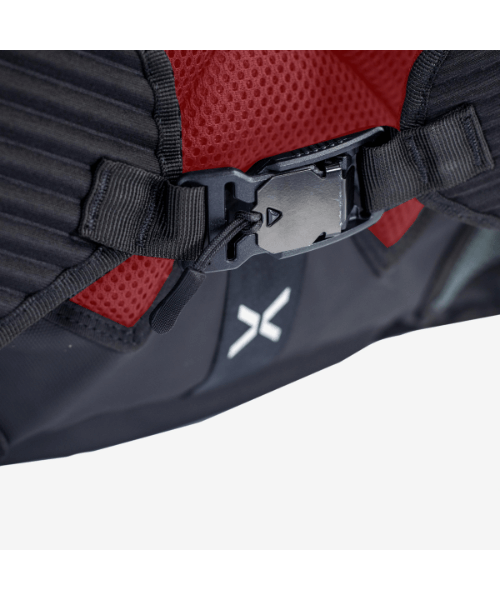 Carbonado X24 Backpack - Racing Red