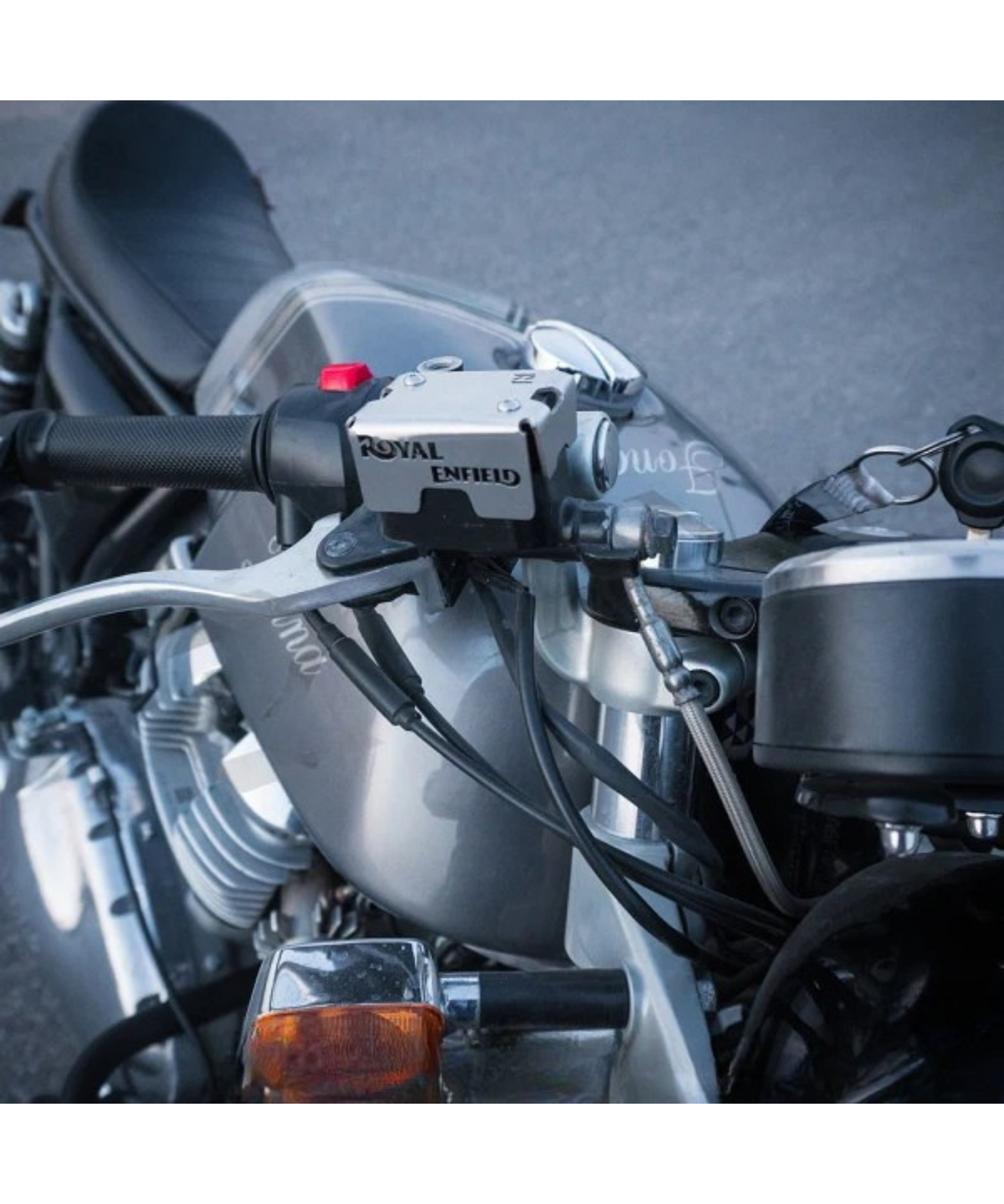 Zana Royal Enfield Interceptor 650 / Continental GT / Himalayan BS6 (2021) Front Fluid Reservoir Cover - ZI-8093 - Zana