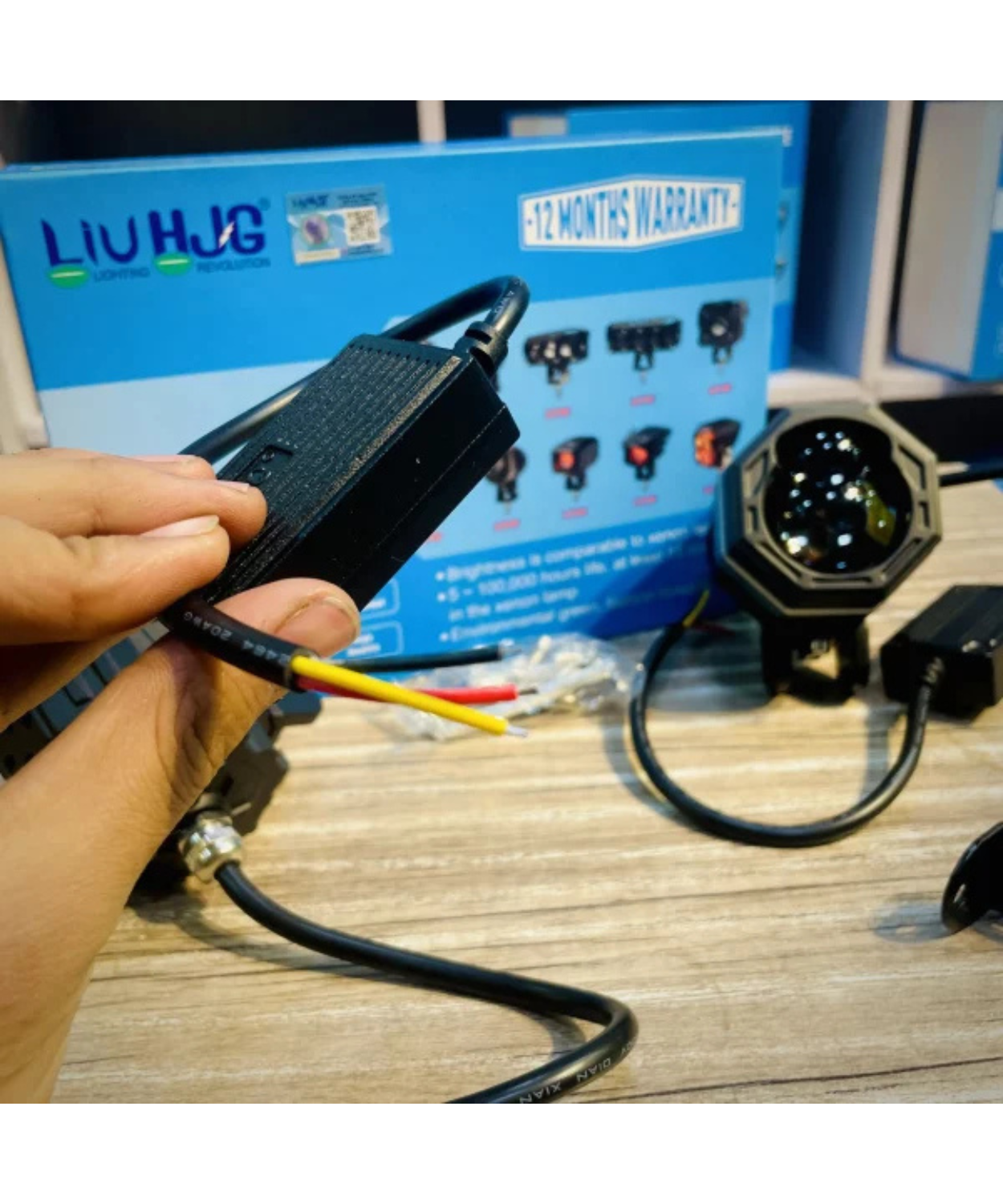 HJG 125 Dual Lens 120W White/Yellow Fog Light  (1 Year Warranty)