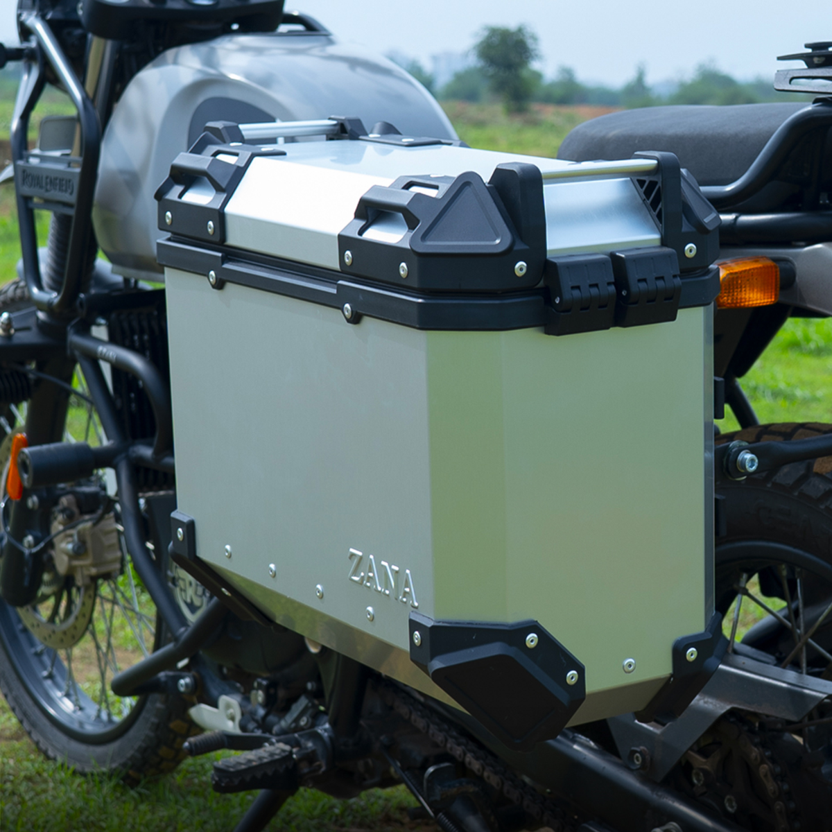 Zana Royal Enfield Himalayan 411 Aluminium L-Flat Pannier 36L with Saddle Stay Frame - Silver - ZI-8494-LS - Zana