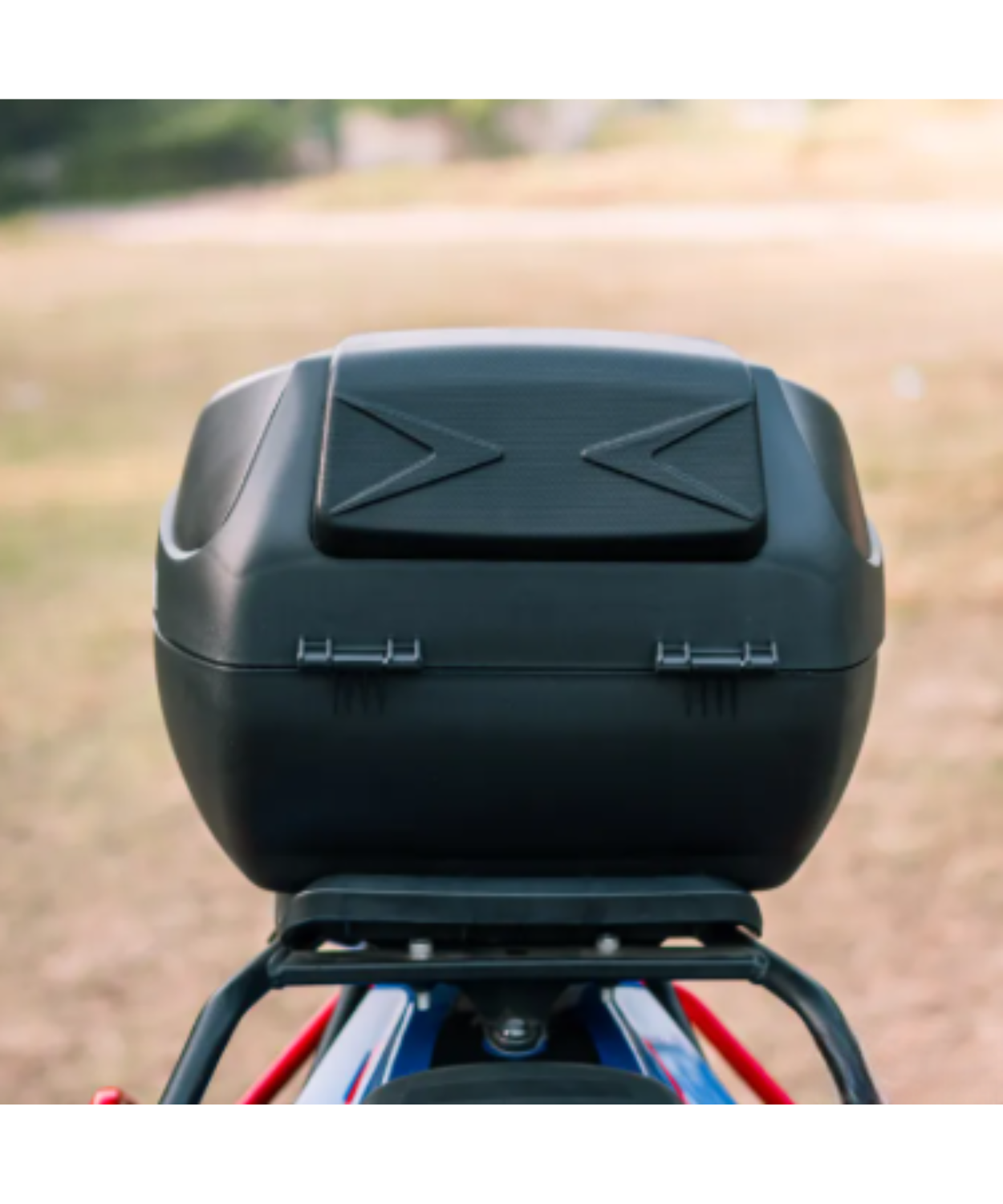 Zana Plastic Top Box 32L with Backrest - Black - ZI-TB-024