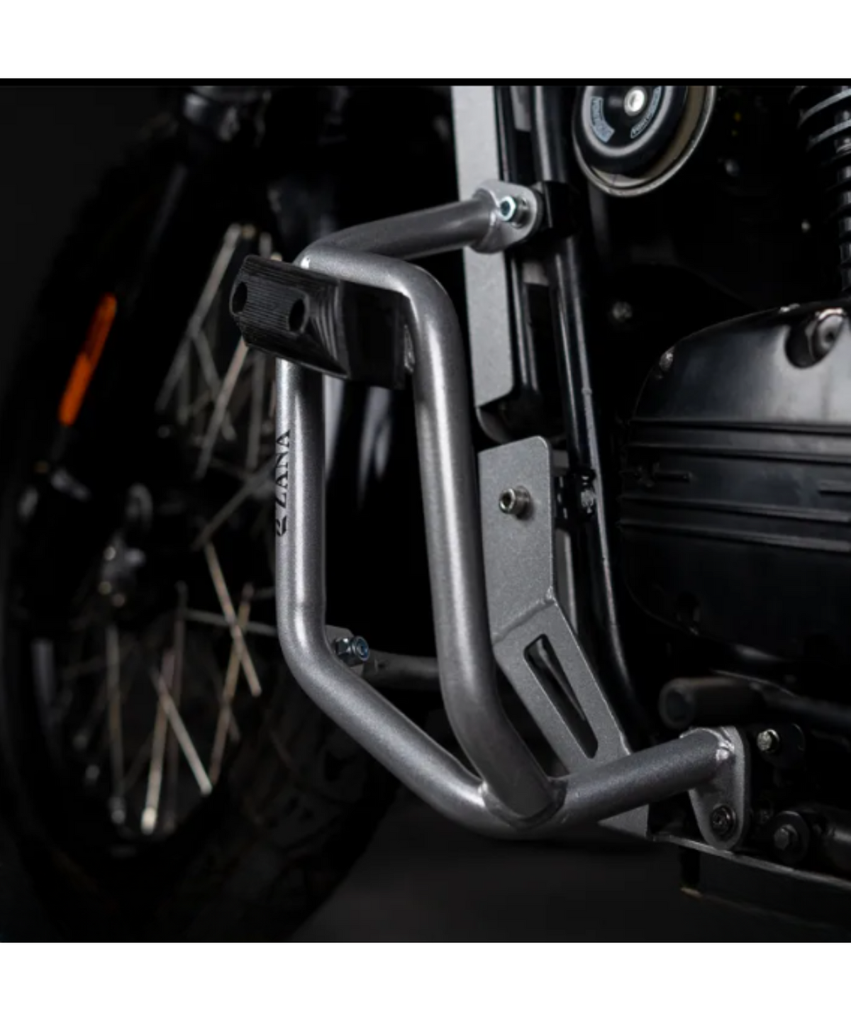Zana Yezdi Scrambler Leg Guard with Slider - Silver - ZI-8190 - Zana