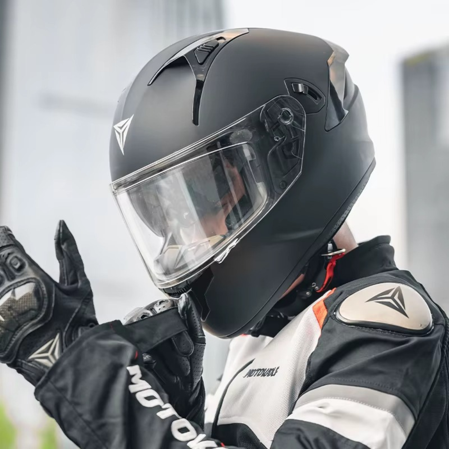 Motowolf Helmet Visor Anti-Fog Sticker - 1912B