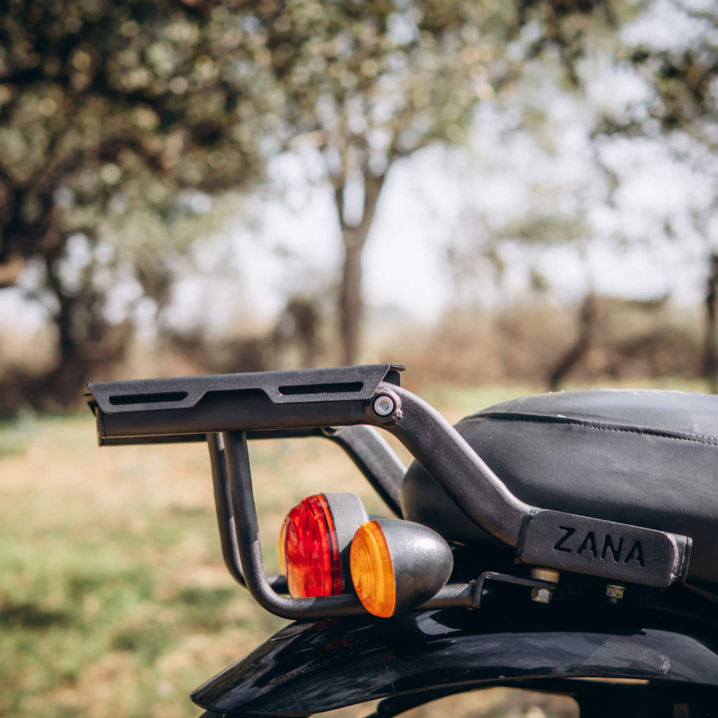 Zana Royal Enfield Hunter 350 Top Rack with MS Plate V-2 - Black - ZI-8268-V2