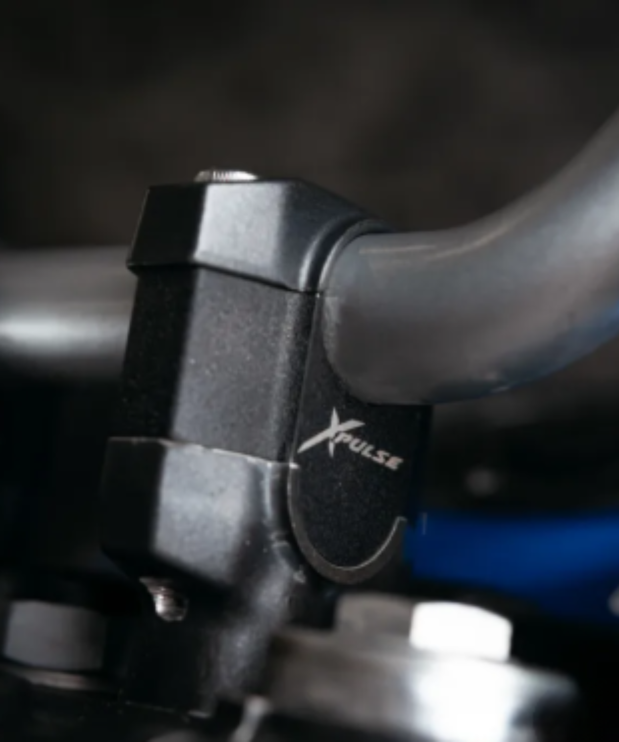 Zana Vertical Handle Bar Riser for X- Pulse 210 - Black - ZI-8611