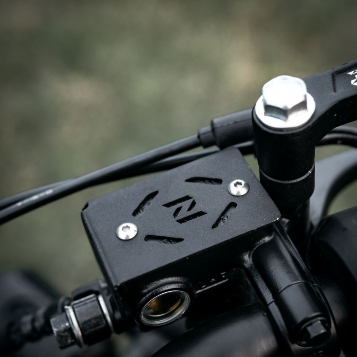 Zana Honda Rebel 500 Front Fluid Reservoir Cover - Black - ZI-8630 - Zana