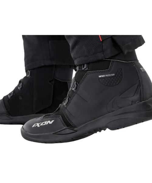 Ixon Kassius Leather Boots - Black