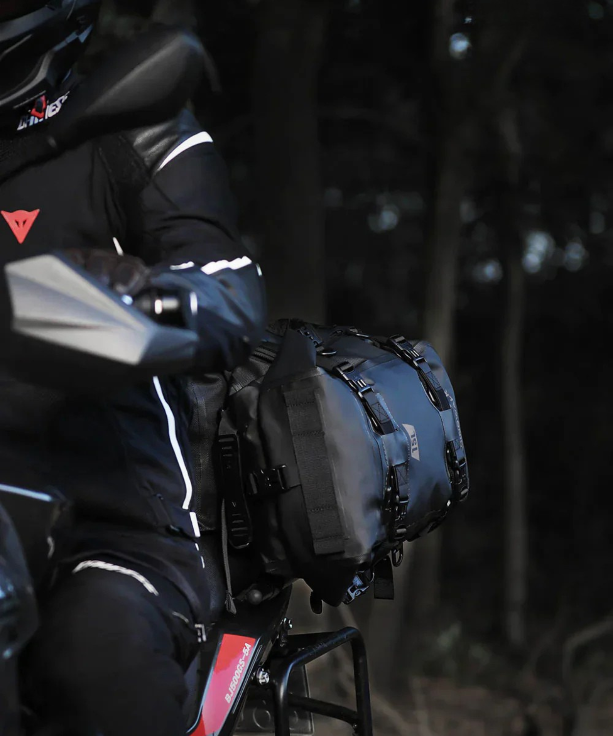 Rhinowalk Waterproof Tail Bag 30L - Black - MT2230