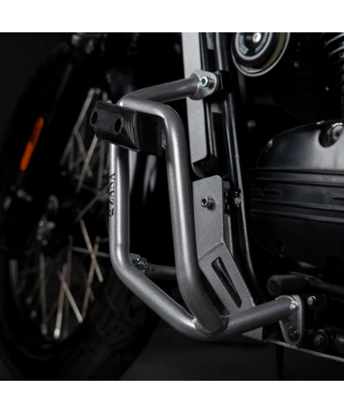 Zana Yezdi Scrambler Leg Guard with Slider - Silver - ZI-8190 - Zana
