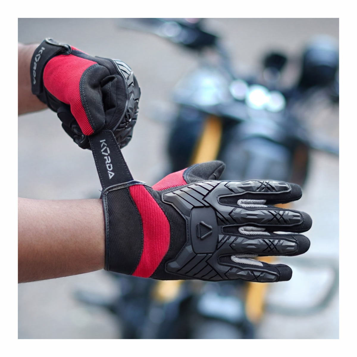 Korda Droid Riding Gloves - Red
