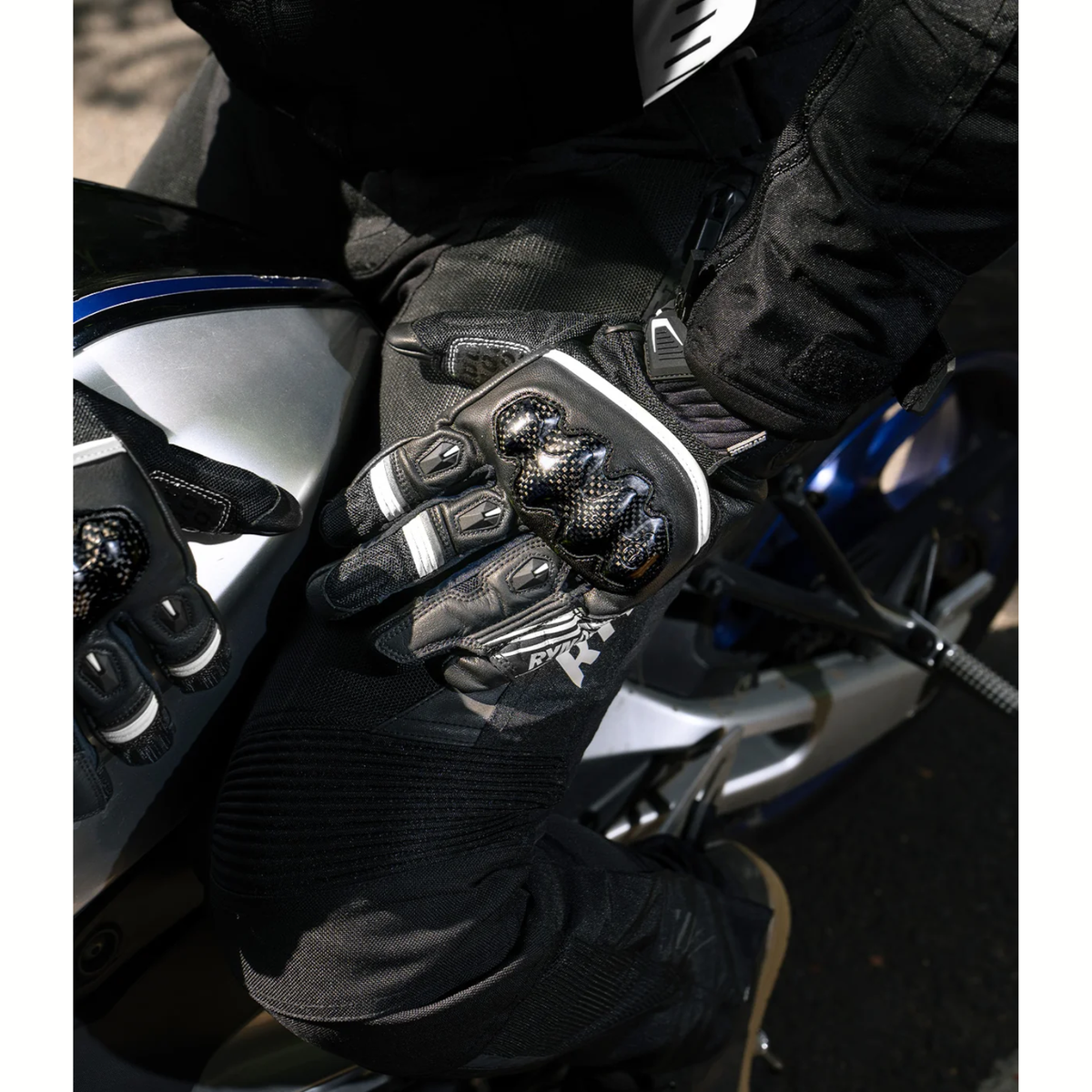 Rynox Tornado Pro 5 Riding Gloves - Black White - Rynox